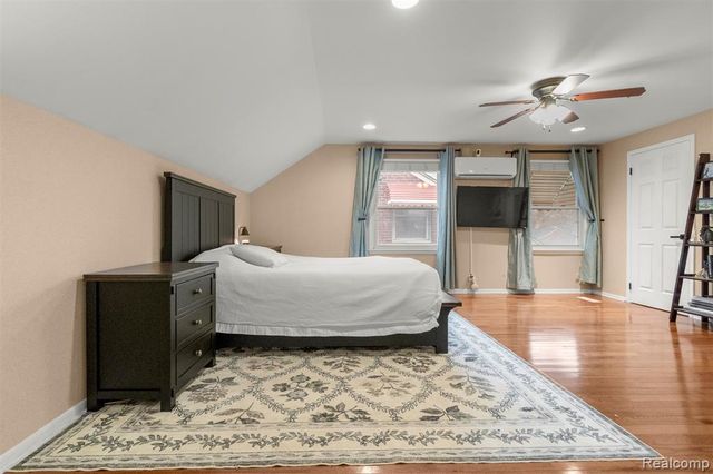 22247 Outer Drive, Dearborn, MI 48124