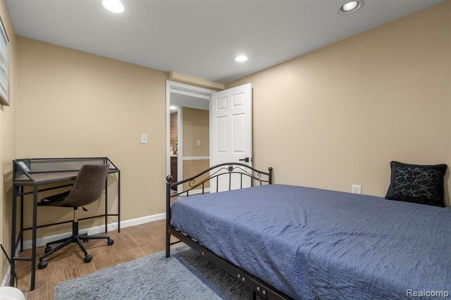 22247 Outer Drive, Dearborn, MI 48124