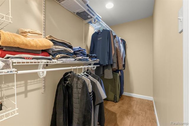 22247 Outer Drive, Dearborn, MI 48124