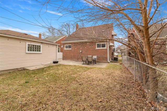 22247 Outer Drive, Dearborn, MI 48124