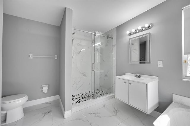 8236 White Rock Cir, Boynton Beach, FL 33436