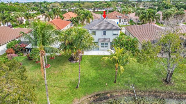 8236 White Rock Cir, Boynton Beach, FL 33436