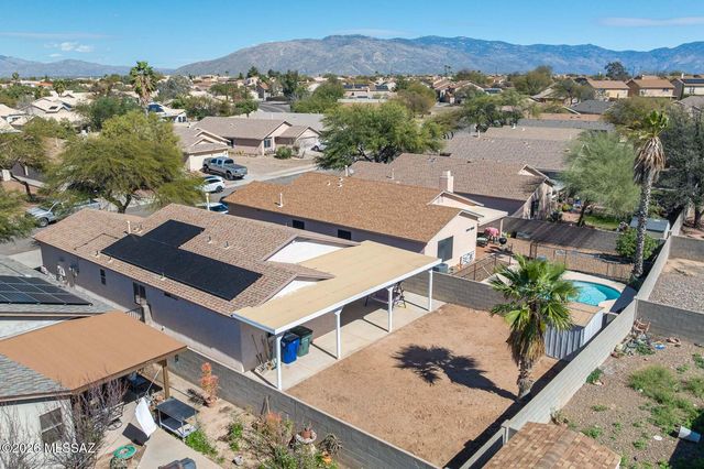 8685 S Desert Dove Drive, Tucson, AZ 85747