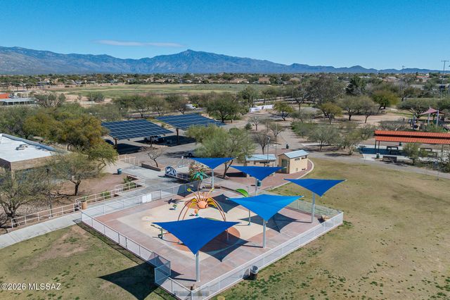 8685 S Desert Dove Drive, Tucson, AZ 85747