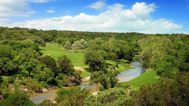 101 Ashmore LN, Georgetown, TX 78628