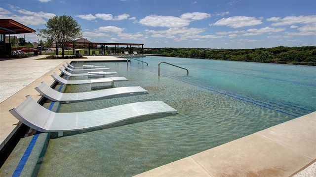 101 Ashmore LN, Georgetown, TX 78628