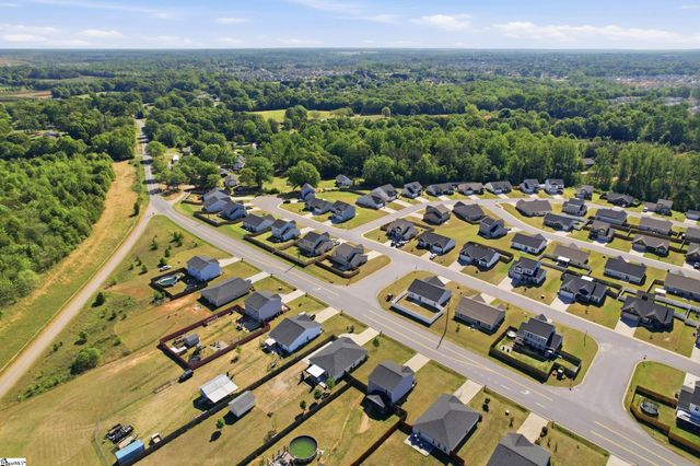 1719 Roxanne Sue Drive, Lyman, SC 29365