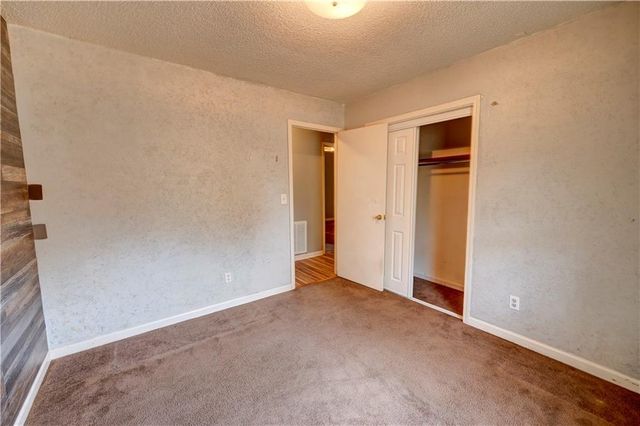 121 Overland SW Drive, Calhoun, GA 30701