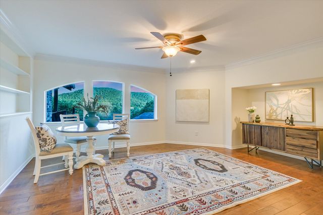 17120 Northlake Hills DR, Jonestown, TX 78645