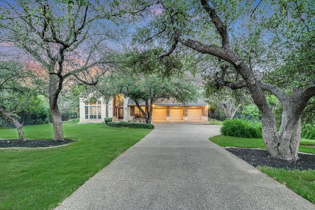 17120 Northlake Hills DR, Jonestown, TX 78645