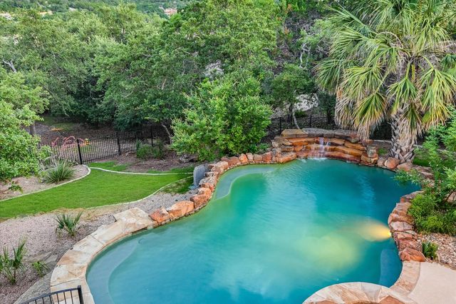17120 Northlake Hills DR, Jonestown, TX 78645