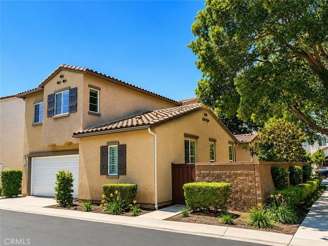 80 Wonderland, Irvine, CA 92620