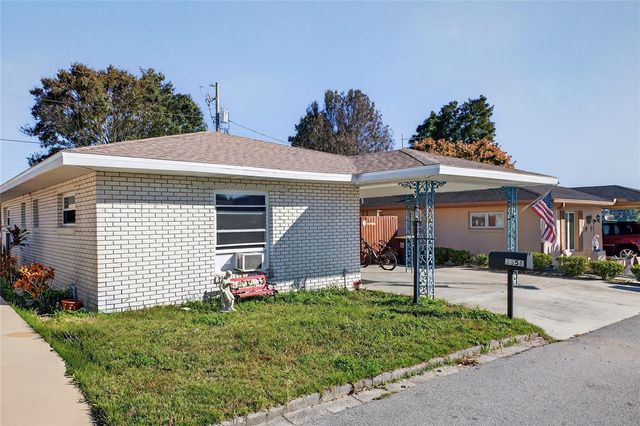 3356 DEXTER SE, Winter Haven, FL 33884