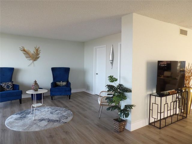 2699 SEVILLE BOULEVARD 802, Clearwater, FL 33764