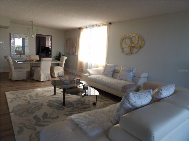2699 SEVILLE BOULEVARD 802, Clearwater, FL 33764