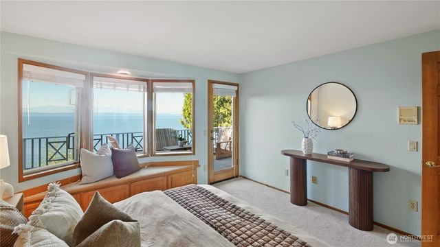 11812 Marine View Drive, Edmonds, WA 98026