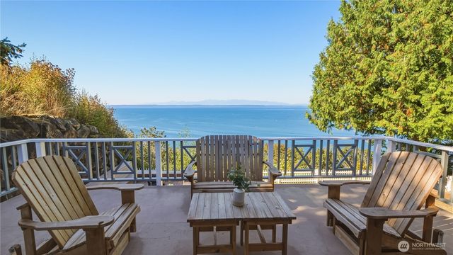 11812 Marine View Drive, Edmonds, WA 98026
