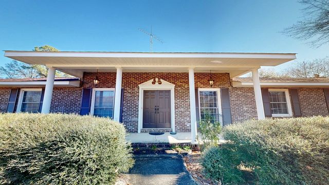 402 Park Street, Ashford, AL 36312