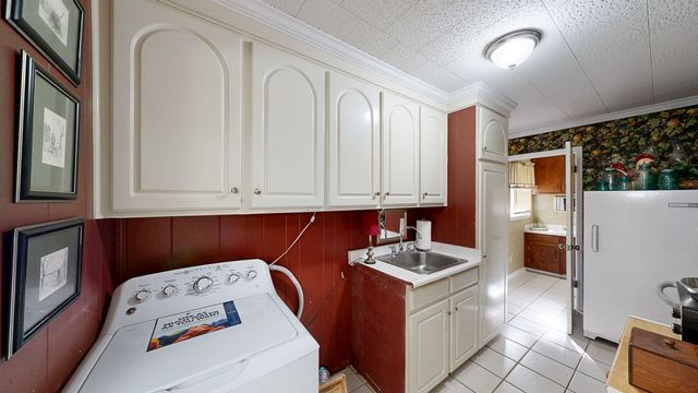 402 Park Street, Ashford, AL 36312