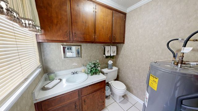 402 Park Street, Ashford, AL 36312