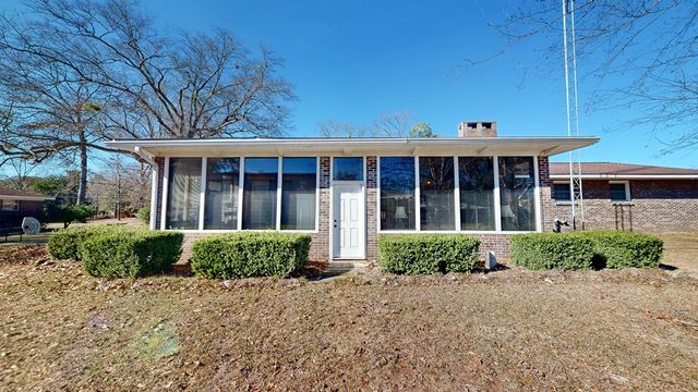 402 Park Street, Ashford, AL 36312