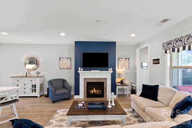 4979 Looking Glass Trail, Denver, NC 28037