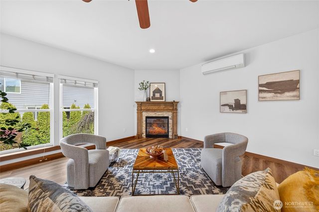 1806 40th Court, Anacortes, WA 98221