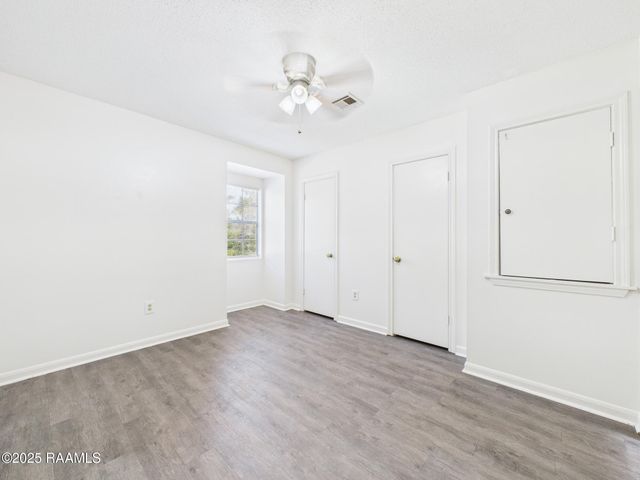 104 Country Lane A, Lafayette, LA 70508