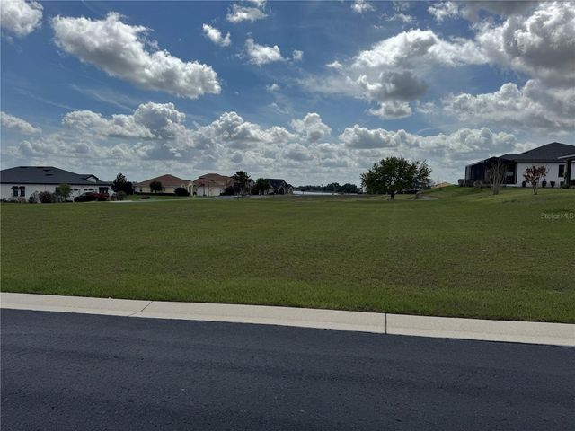 285 CALADIUM AVENUE, Lake Alfred, FL 33850