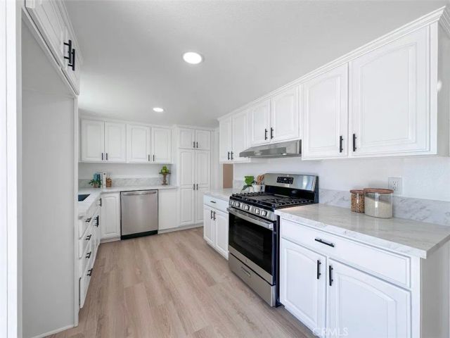 1363 Amador, Ontario, CA 91764