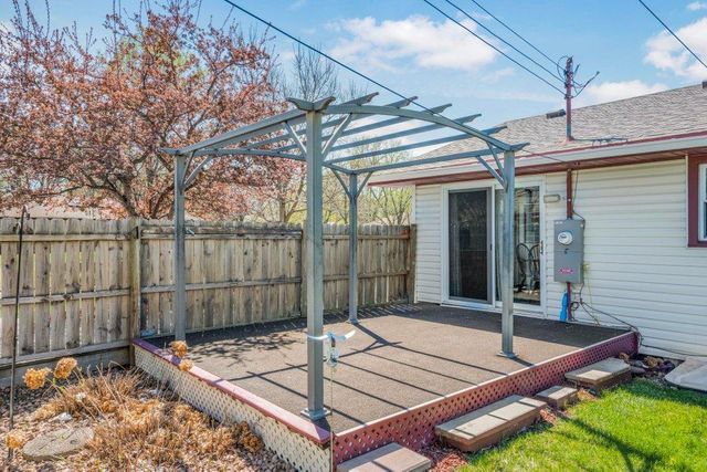 11323 Wren Street NW, Coon Rapids, MN 55433