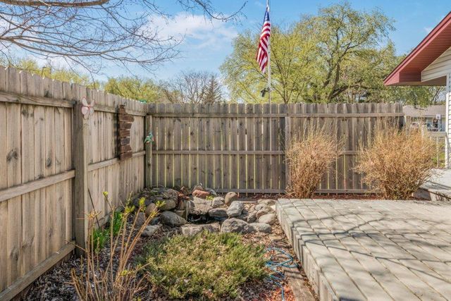 11323 Wren Street NW, Coon Rapids, MN 55433