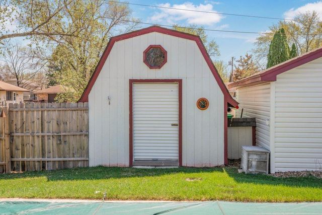 11323 Wren Street NW, Coon Rapids, MN 55433