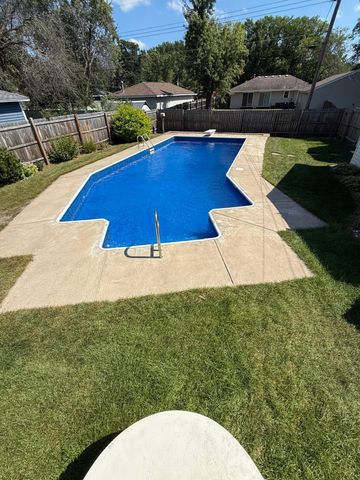 11323 Wren Street NW, Coon Rapids, MN 55433