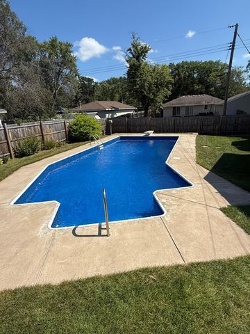 11323 Wren Street NW, Coon Rapids, MN 55433