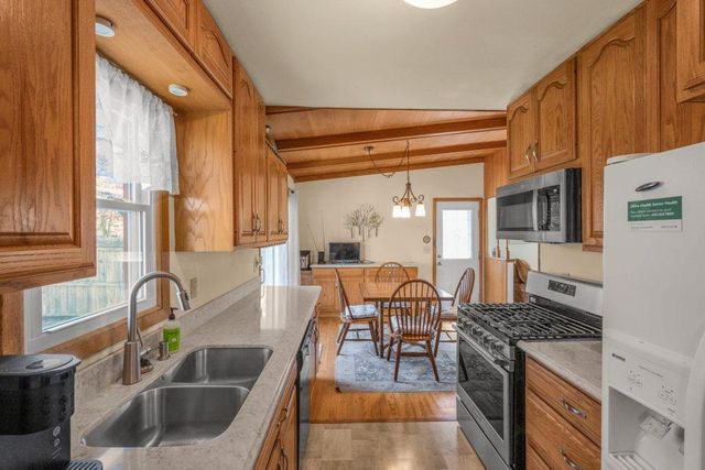 11323 Wren Street NW, Coon Rapids, MN 55433