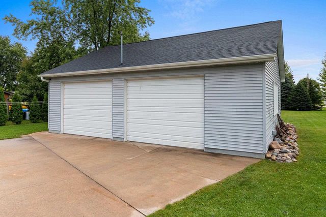 W9322 OAKWOOD DRIVE, Hortonville, WI 54944