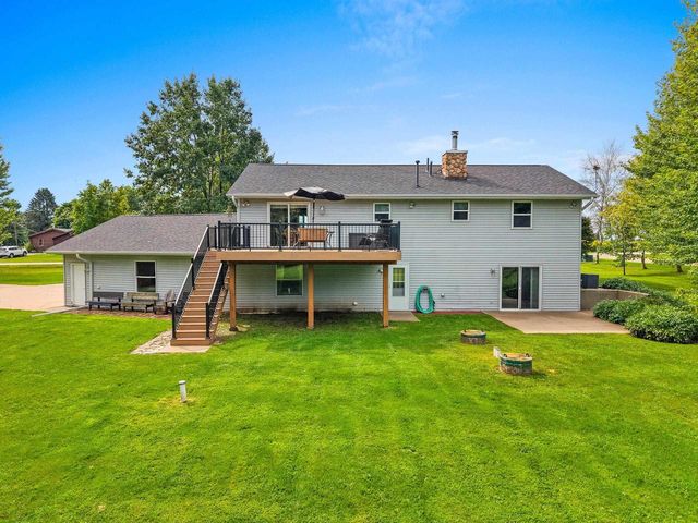 W9322 OAKWOOD DRIVE, Hortonville, WI 54944