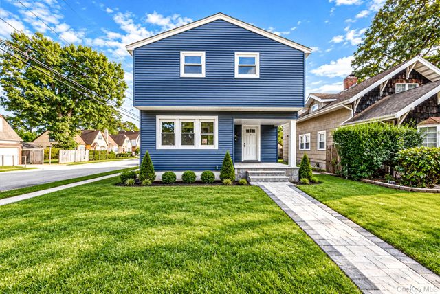 566 Stowe Avenue, Baldwin, NY 11510