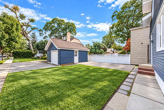 566 Stowe Avenue, Baldwin, NY 11510