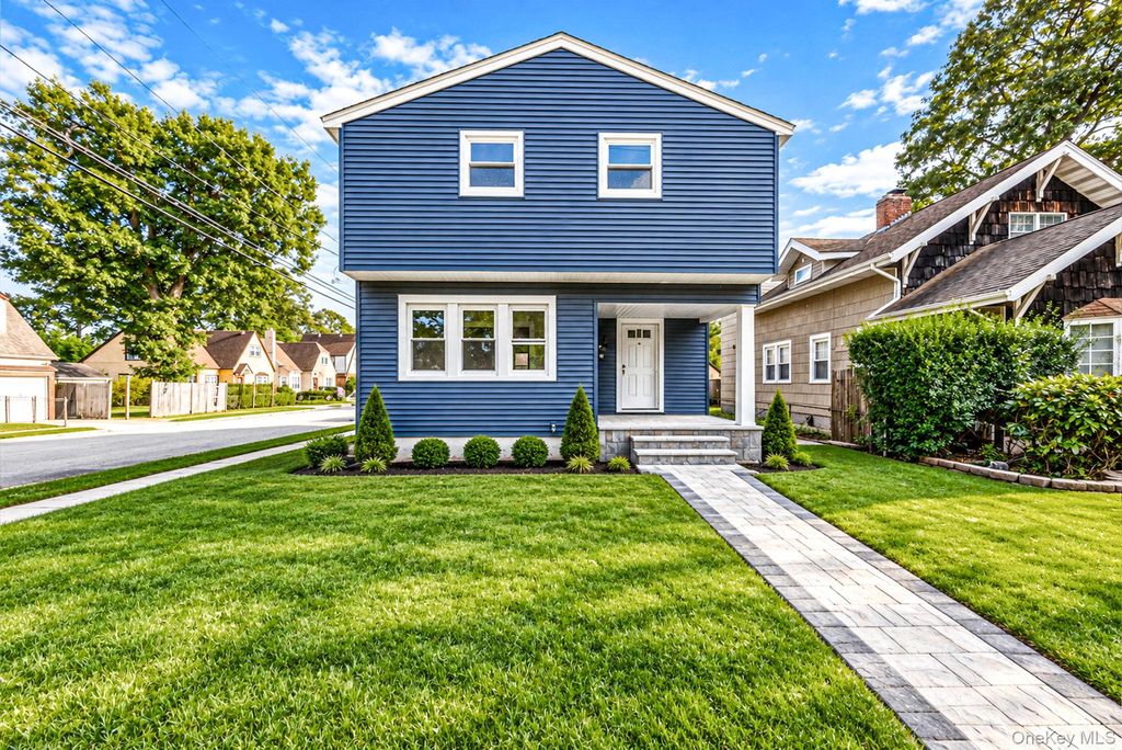 566 Stowe Avenue, Baldwin, NY 11510 — photo 3