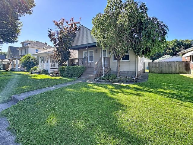 166 16th Avenue, East Moline, IL 61244