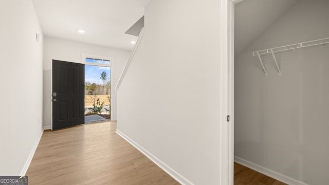 2910 Daxton Lane, Gainesville, GA 30507