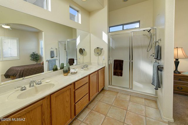 5149 N Pinnacle Point Drive, Tucson, AZ 85749