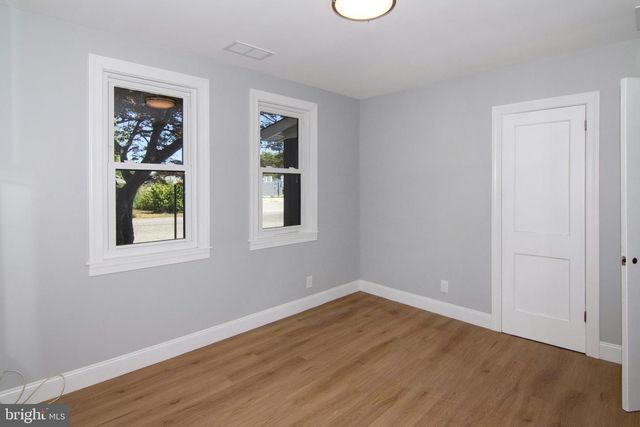 30 PINETREE DR, Villas, NJ 08251