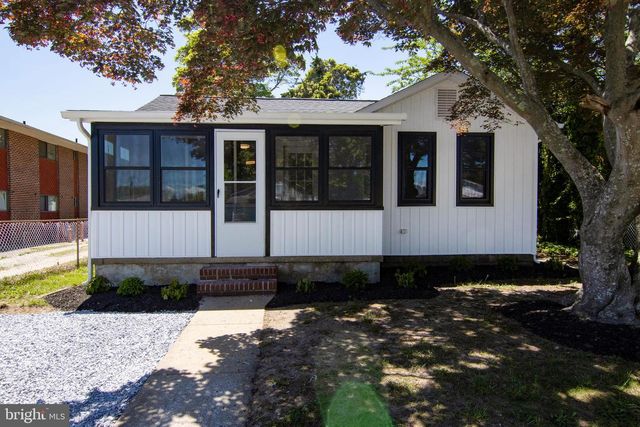 30 PINETREE DR, Villas, NJ 08251