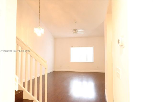 9990 NW 19th Pl 9990, Sunrise, FL 33322