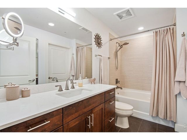 3301 Arapahoe Ave 220, Boulder, CO 80303