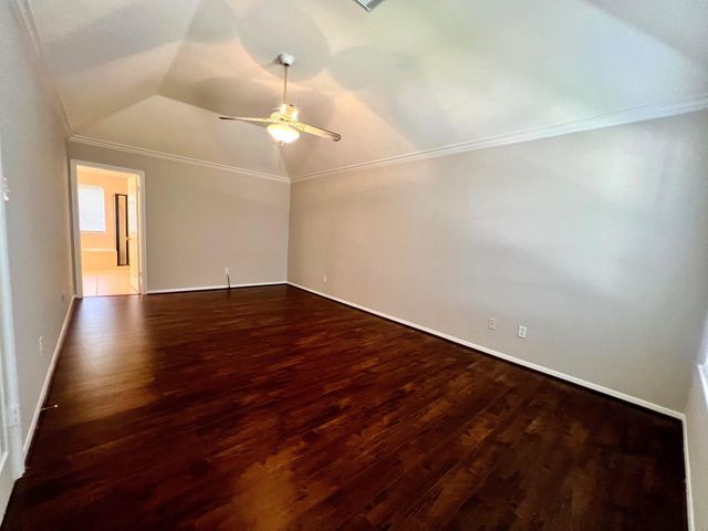 8223 Ryan Park Drive, Houston, TX 77095