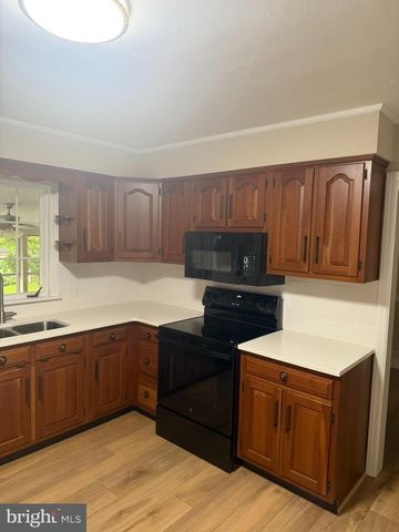 175 ORCHARD CIRCLE, Greencastle, PA 17225